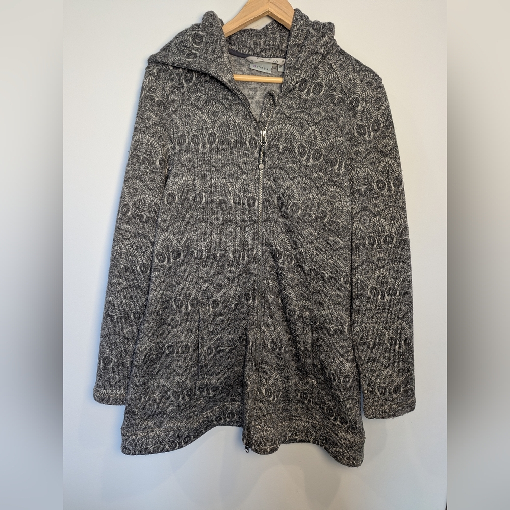 Athleta Women's Size XL GEO PATTERNED Gray Women's TUNIC ZIP FLEECE KNIT JACKET